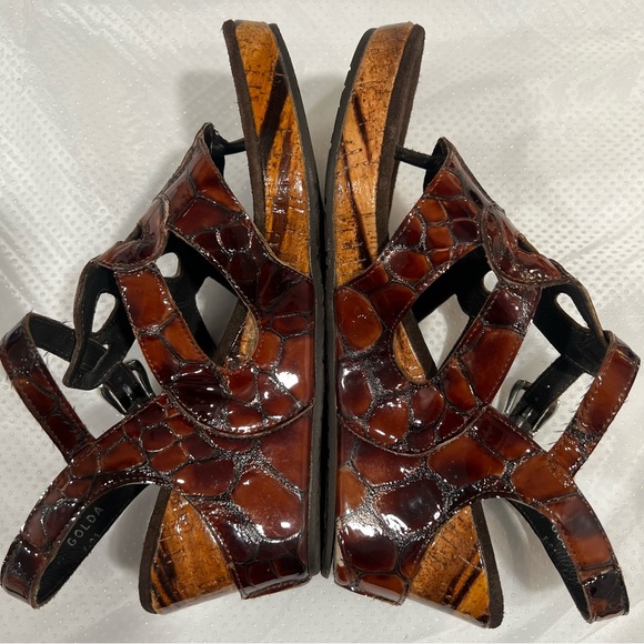 Donald J Pliner Women’s Sz 7 Tortoise Shell Platform Wedge Made in Italy - Picture 8 of 16